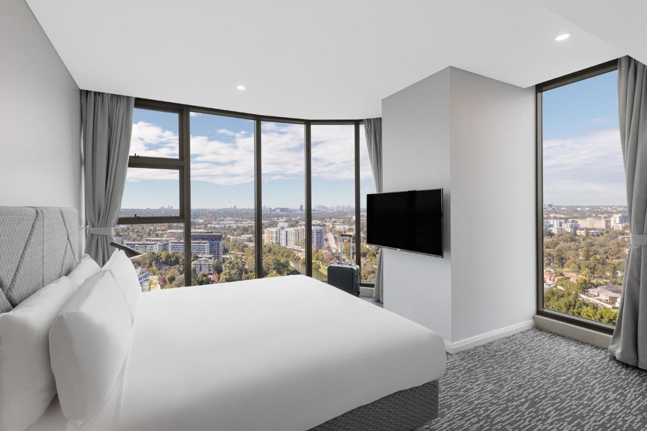 Meriton Suites George Street, Parramatta Sydney Exterior photo